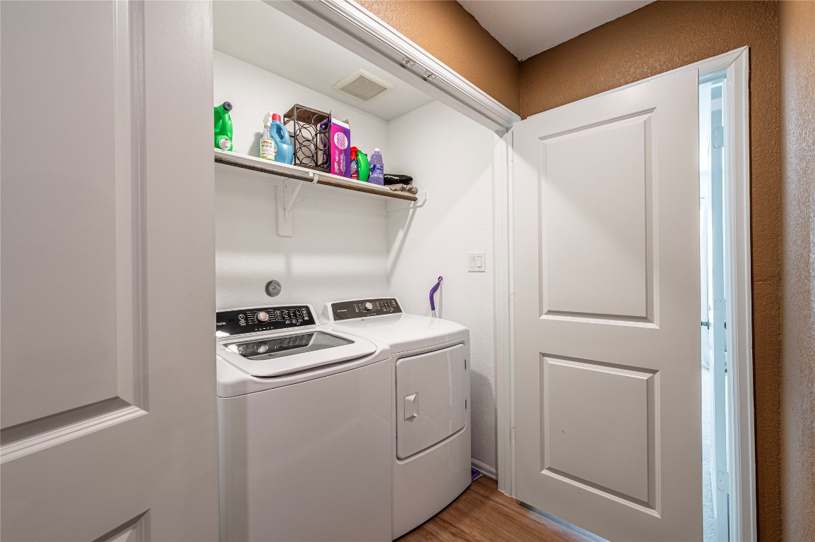 269 Bennett Street Angleton, TX 77515 - Photo 17 of 27