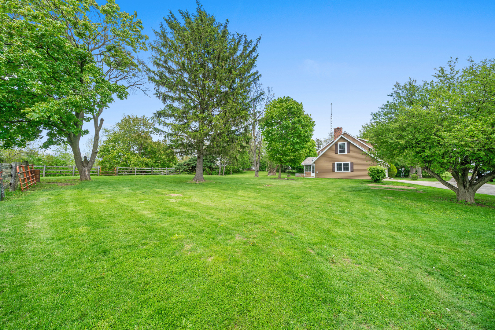 1977 South County Line Road Sandwich, IL 60548 - Photo 48 of 49