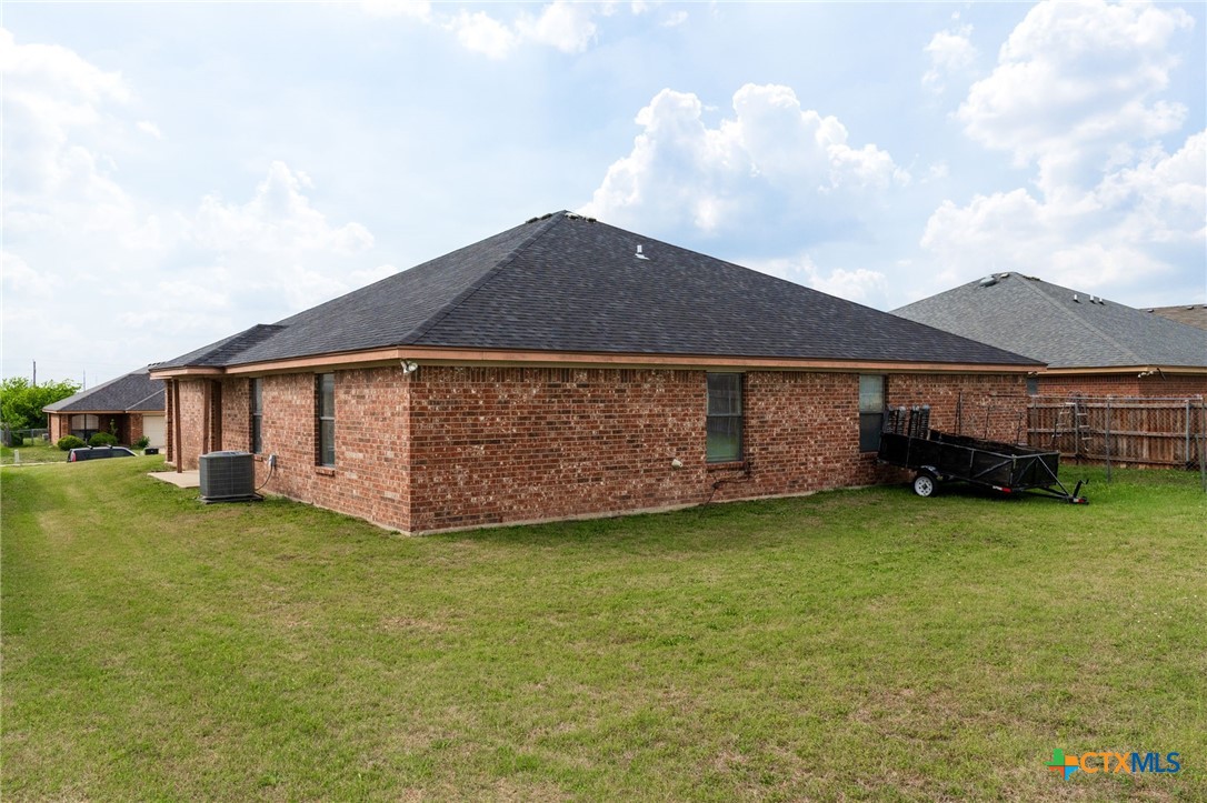 3606 Dustin Court, Unit B Killeen, TX 76549 - Photo 16 of 16 a view of a house with a yard