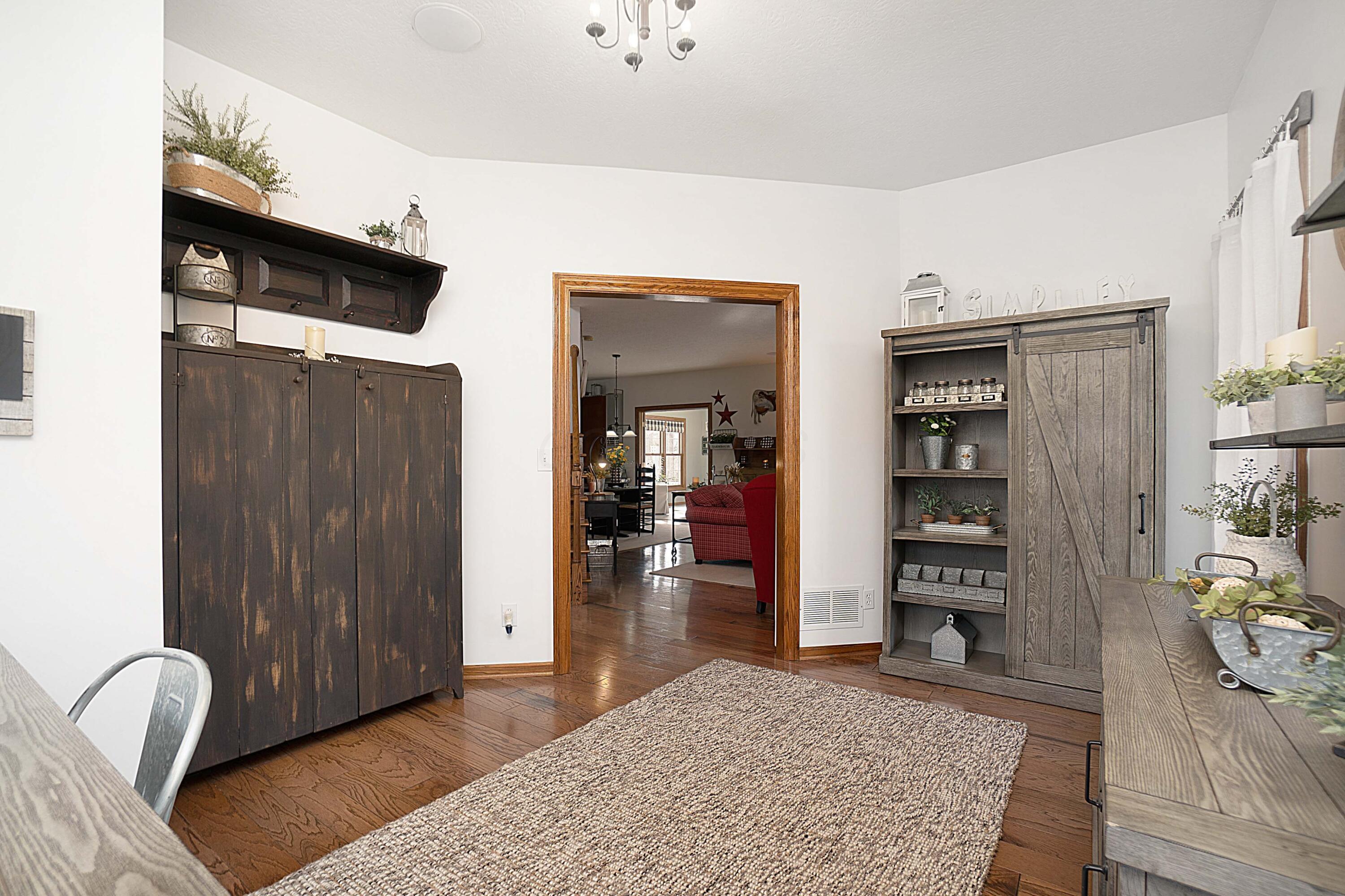 1259 Cloverleaf Road Westerville, OH 43081 - Photo 8 of 46 1259 Cloverleaf