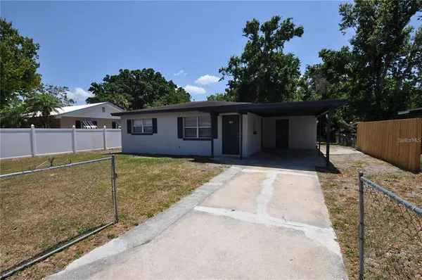 $1,395 | 108 Pike Street, Auburndale, FL 33823