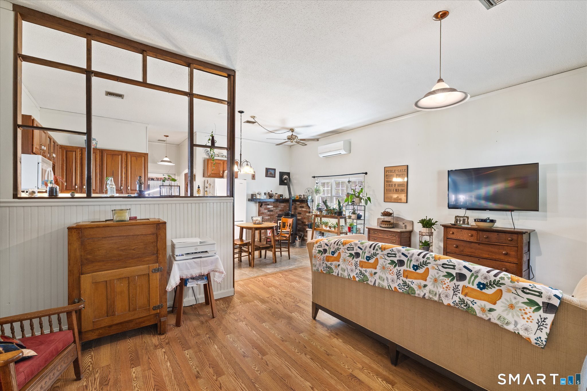 817 Thompson Road Thompson, CT 06277 - Photo 13 of 26