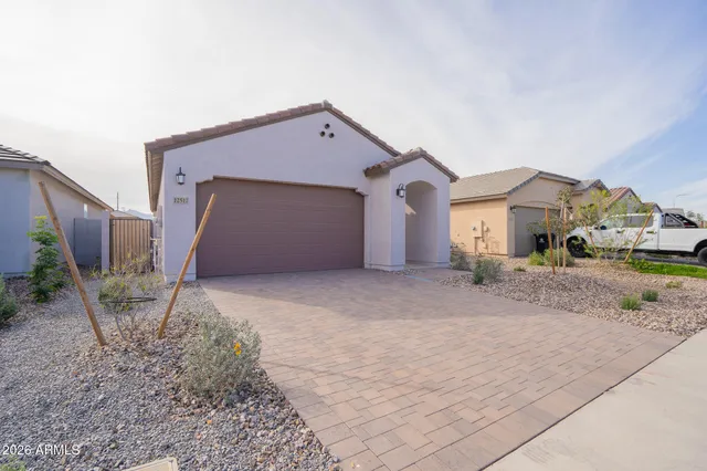 $2,095 | 12517 West Luxton Lane, Avondale, AZ 85323