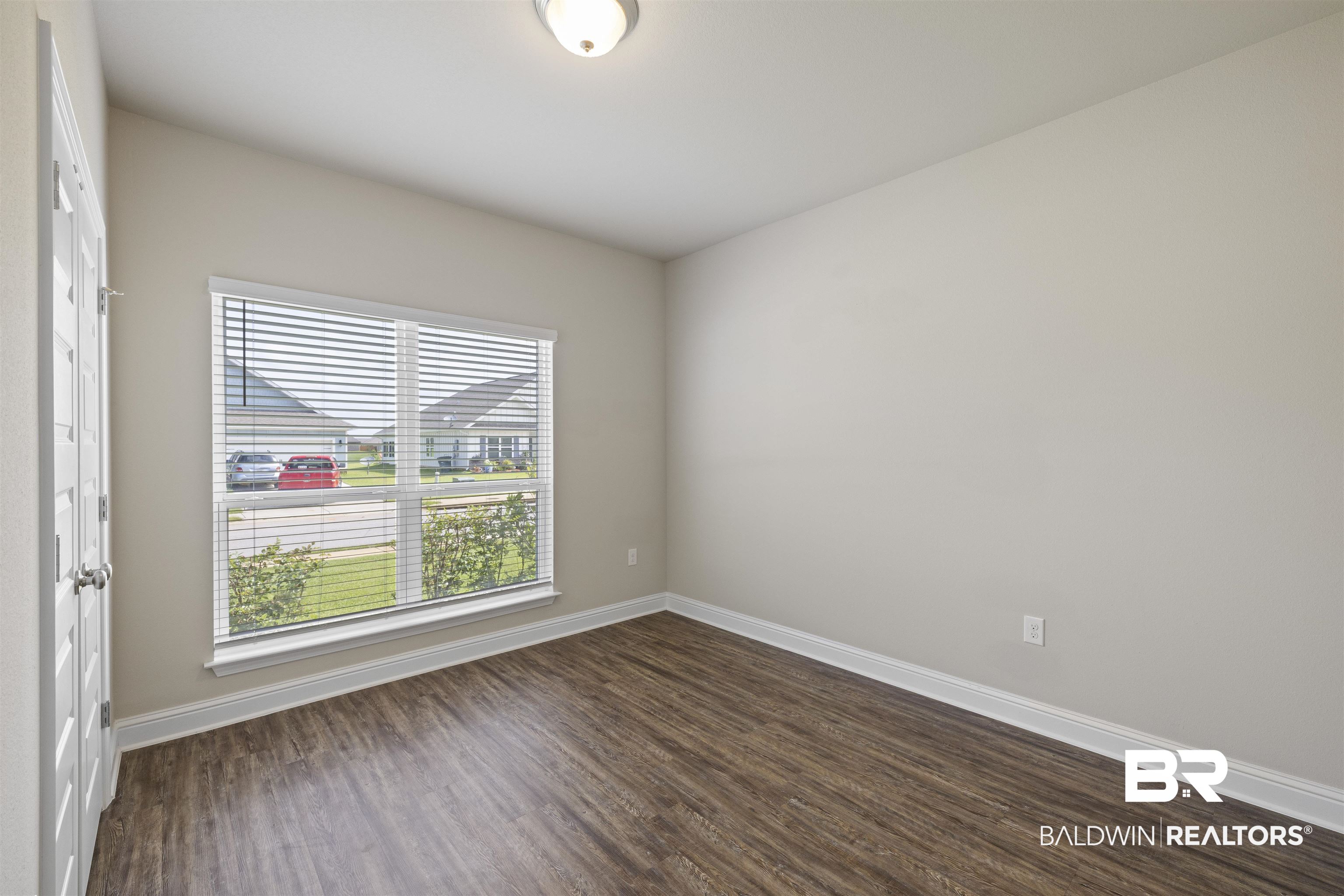 9336 Swan Point Road Daphne, AL 36526 - Photo 14 of 37 Gallery Image 14