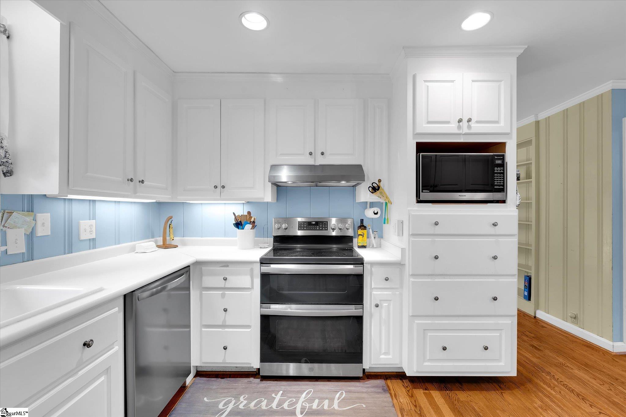 14 Watkins Bridge Road Greenville, SC 29617 - Photo 11 of 43