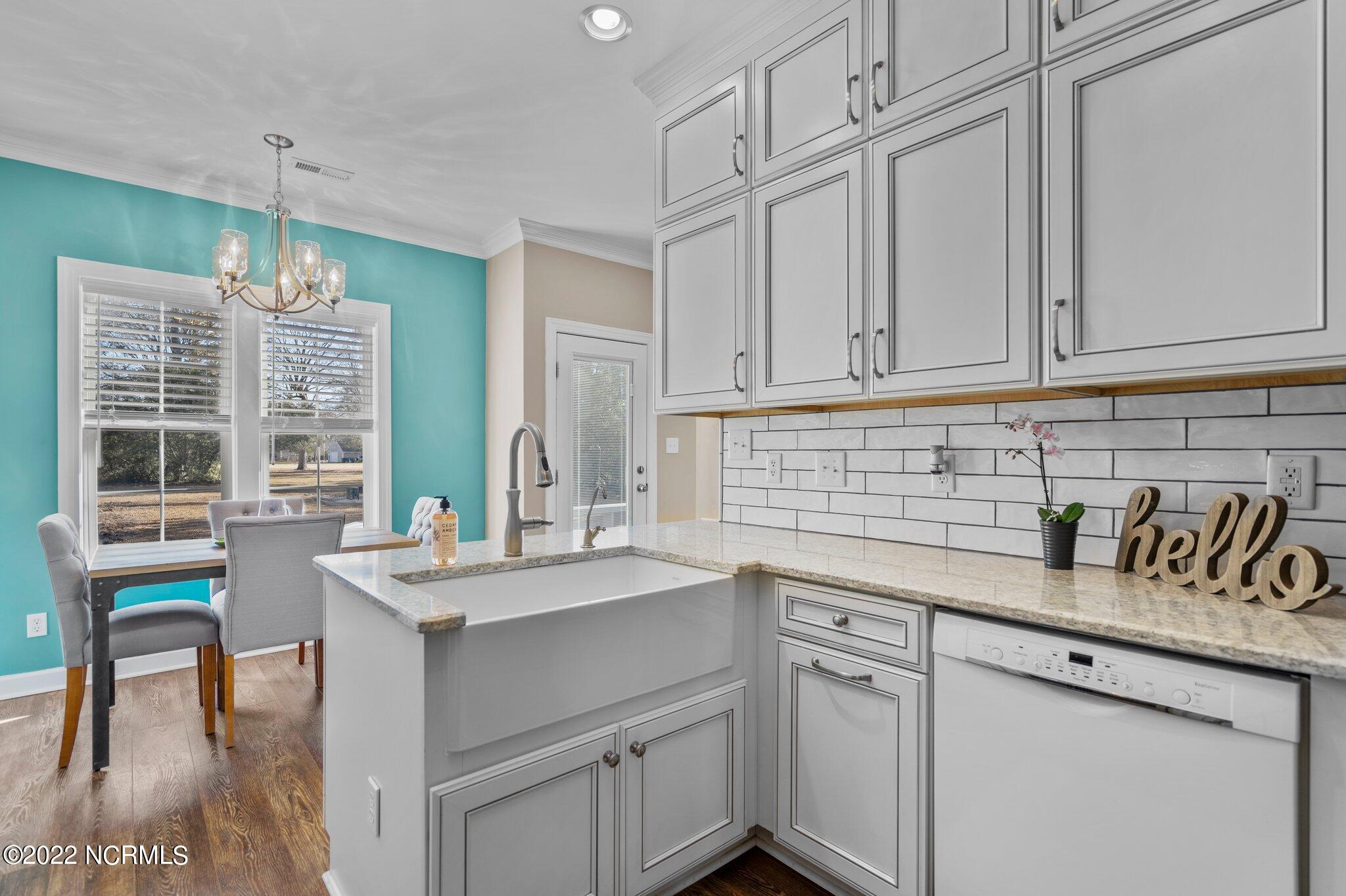 127 Olde Point Road Hampstead, NC 28443 - Photo 16 of 80 69-web-or-mls-DSC05279