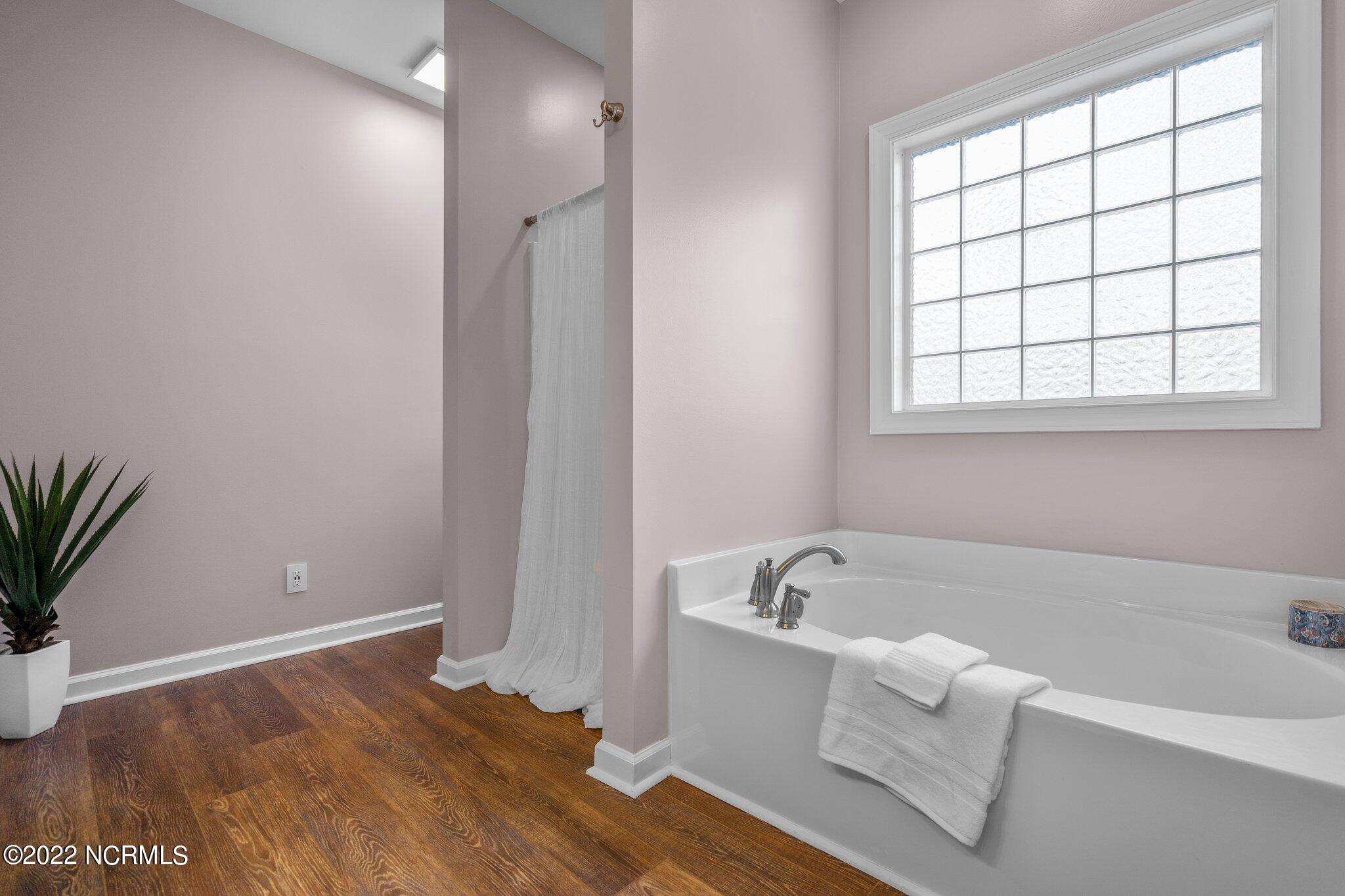 127 Olde Point Road Hampstead, NC 28443 - Photo 29 of 80 58-web-or-mls-DSC05229