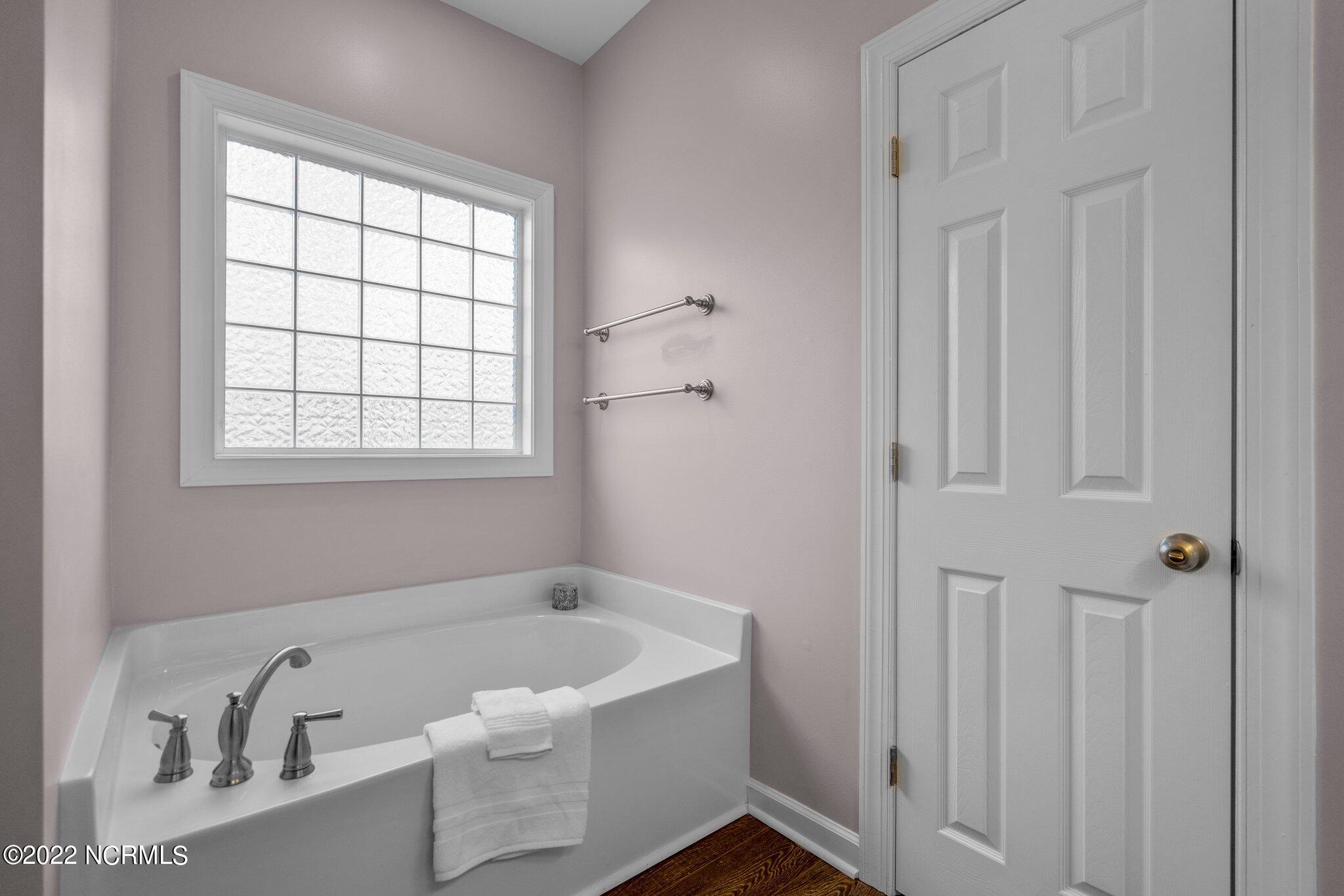 127 Olde Point Road Hampstead, NC 28443 - Photo 31 of 80 60-web-or-mls-DSC05235