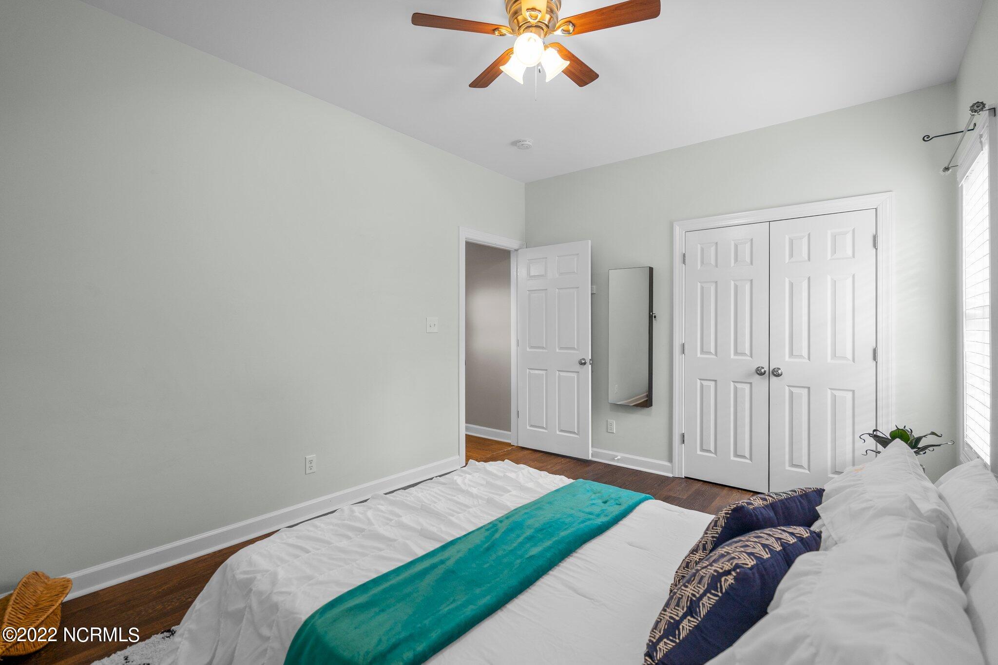 127 Olde Point Road Hampstead, NC 28443 - Photo 40 of 80 42-web-or-mls-DSC05170