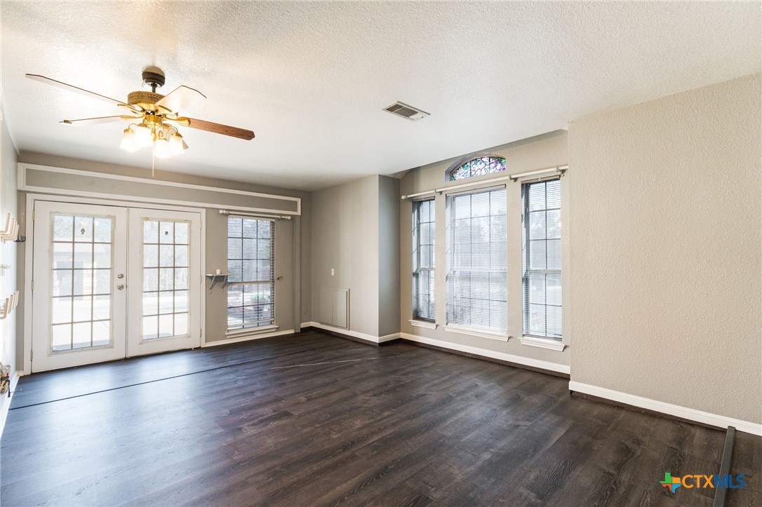 2600 Pecan Creek Road Killeen, TX 76549 - Photo 27 of 46 Mancave/Game room