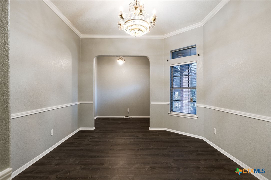 2600 Pecan Creek Road Killeen, TX 76549 - Photo 6 of 46 Formal Dining