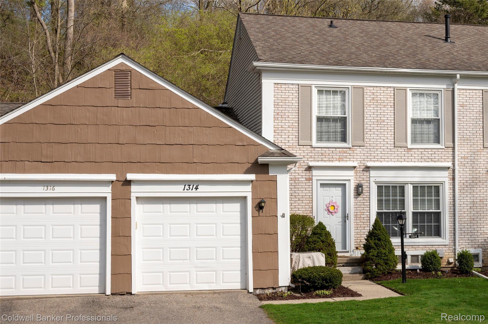 1314 Brook Lane Rochester, MI 48306 - Photo 25 of 32 1314 Brook Lane RH3114.jpg