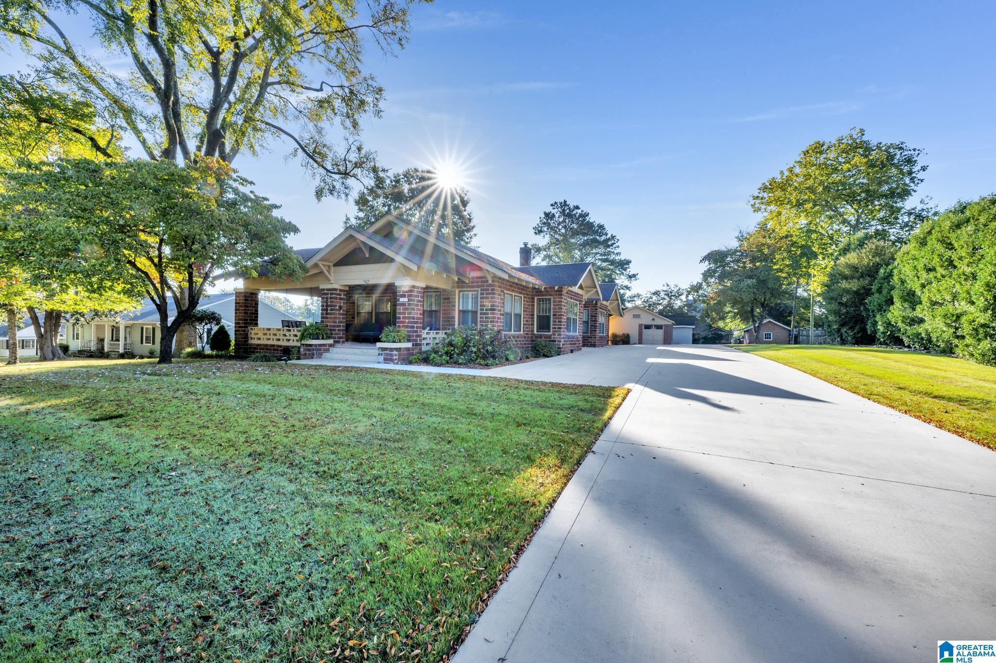 307 East 5th Avenue Oneonta, AL 35121 - Photo 1 of 43