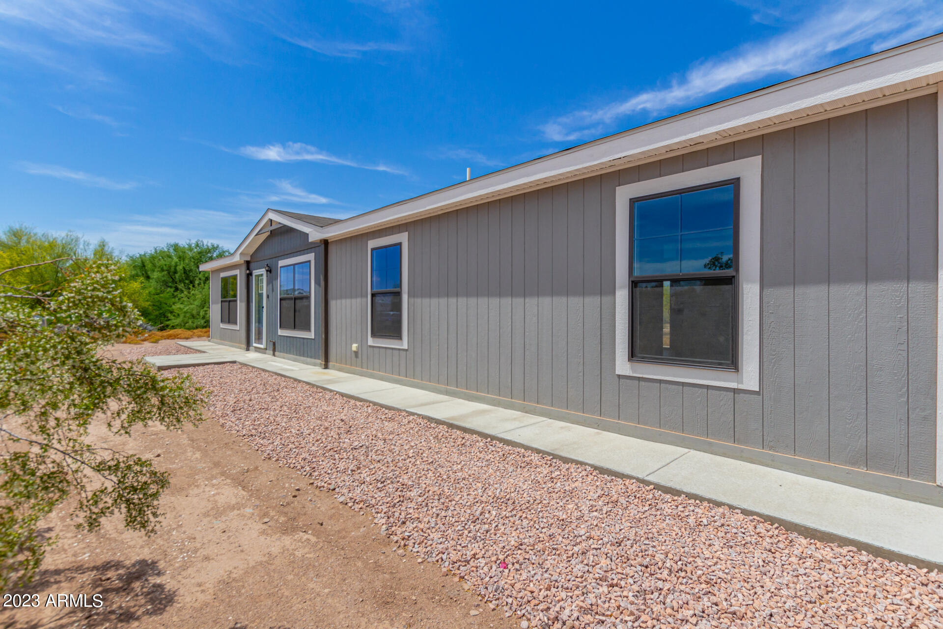 262 South Cactus Road Apache Junction, AZ 85119 - Photo 4 of 32 04 - Cactus