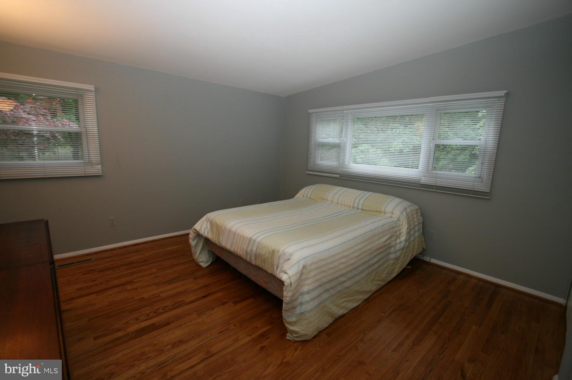 9401 North Penfield Road Columbia, MD 21045 - Photo 17 of 28 Bedroom