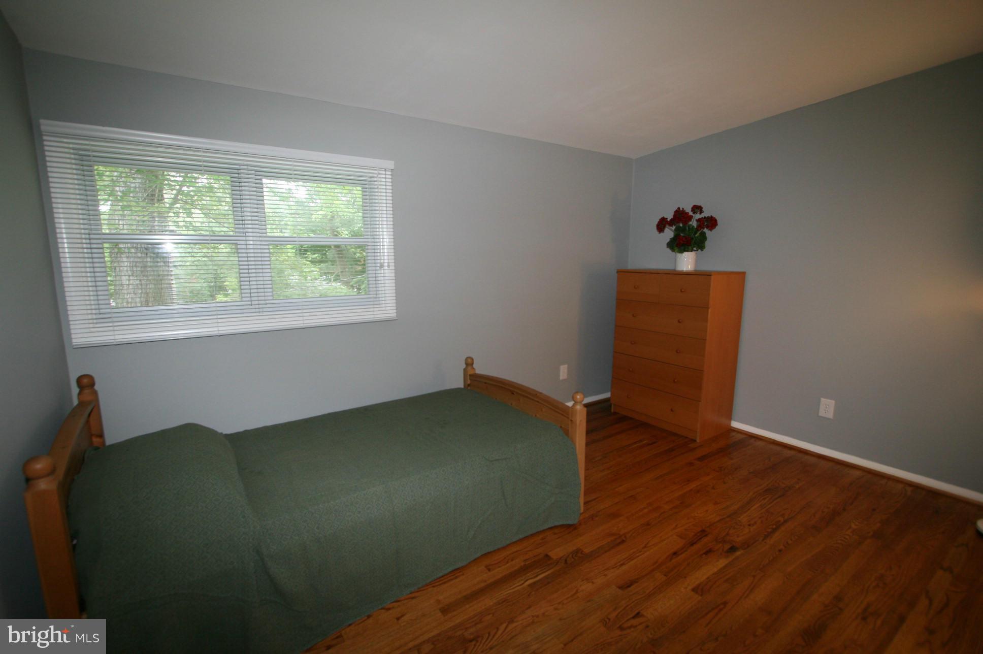 9401 North Penfield Road Columbia, MD 21045 - Photo 19 of 28 Bedroom