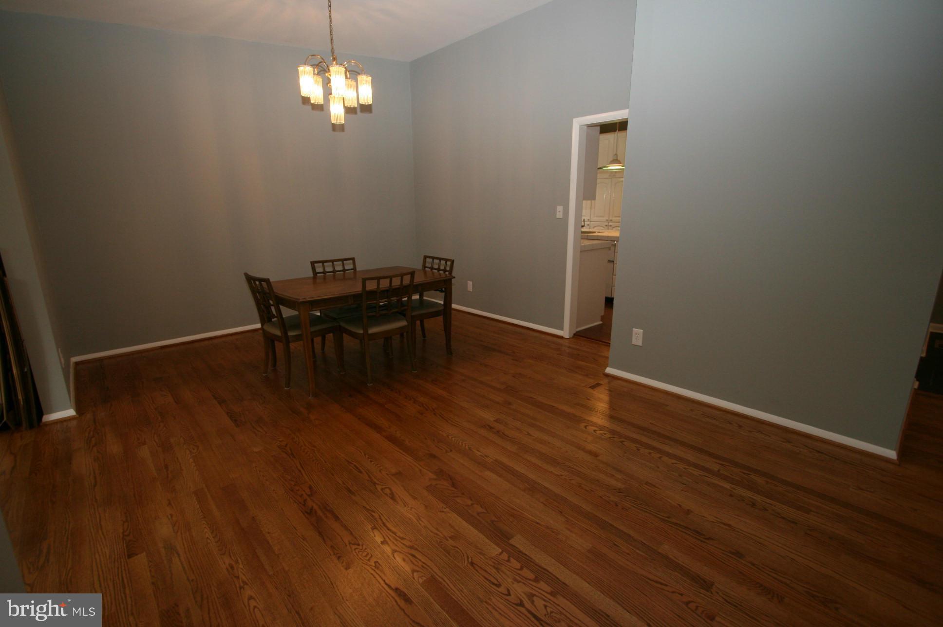 9401 North Penfield Road Columbia, MD 21045 - Photo 6 of 28 Dining Room