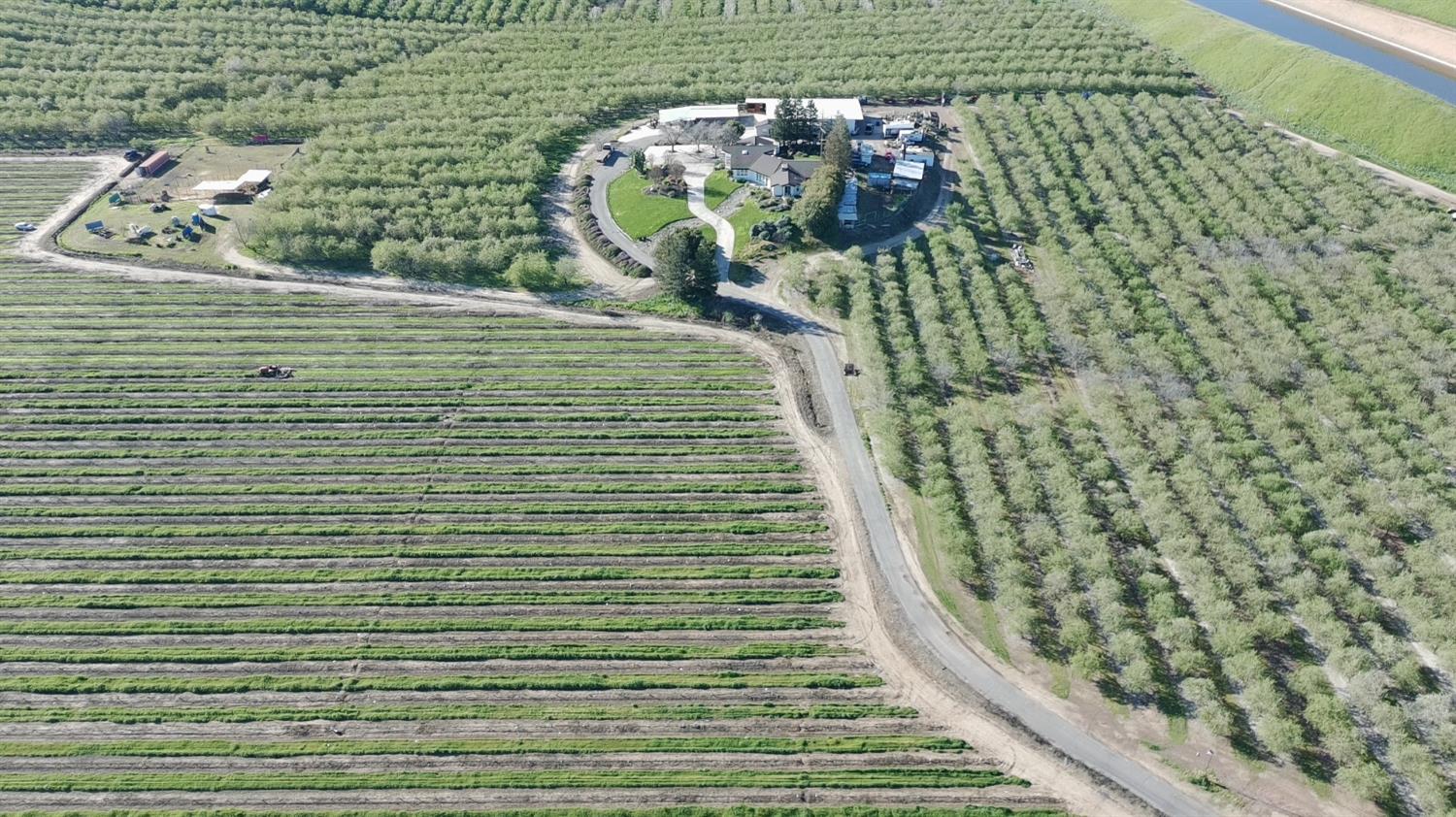 4060 Orestimba Road Newman, CA 95360 - Photo 7 of 46