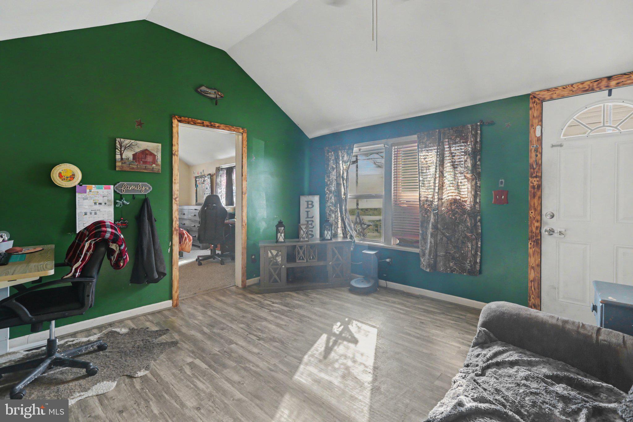 15731 Smith Road Thurmont, MD 21788 - Photo 5 of 37