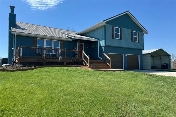 $560,000 | 35228 West 123rd Street, Rayville, MO 64084