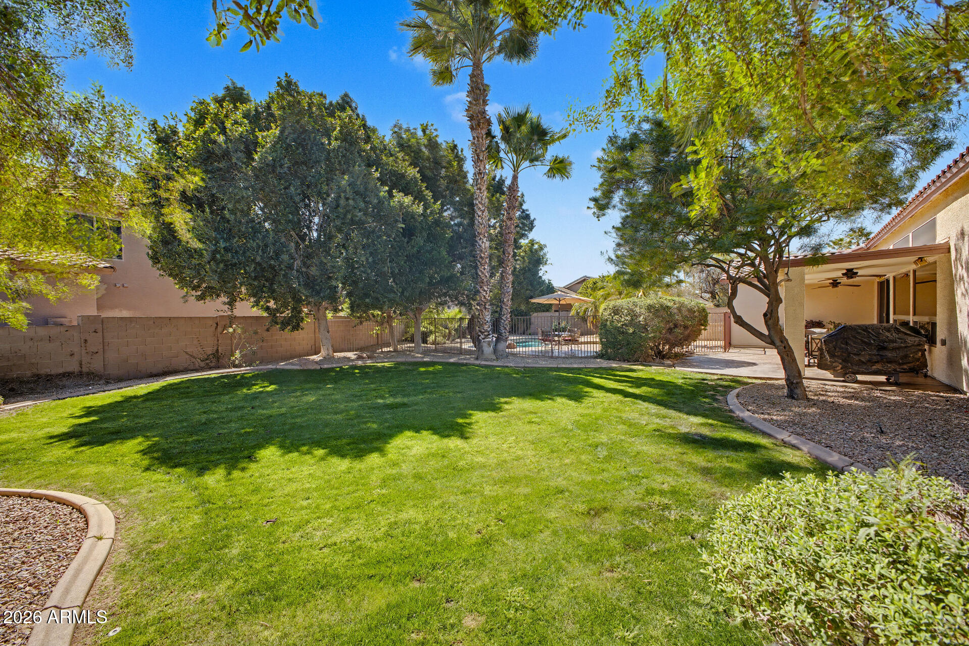 1102 South Sandstone Street Gilbert, AZ 85296 - Photo 24 of 35 32 Sandstone