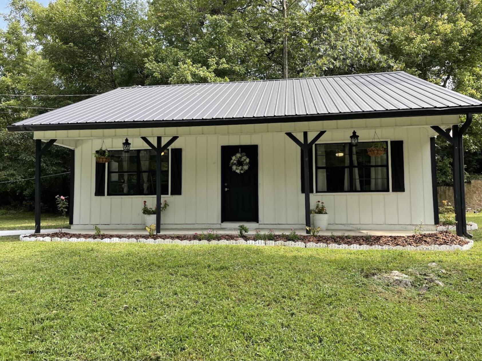 150 Johnson School Road Cleveland, TN 37311 - Photo 1 of 25 280B30DB-0359-439E-AE09-B805AA6F44E8