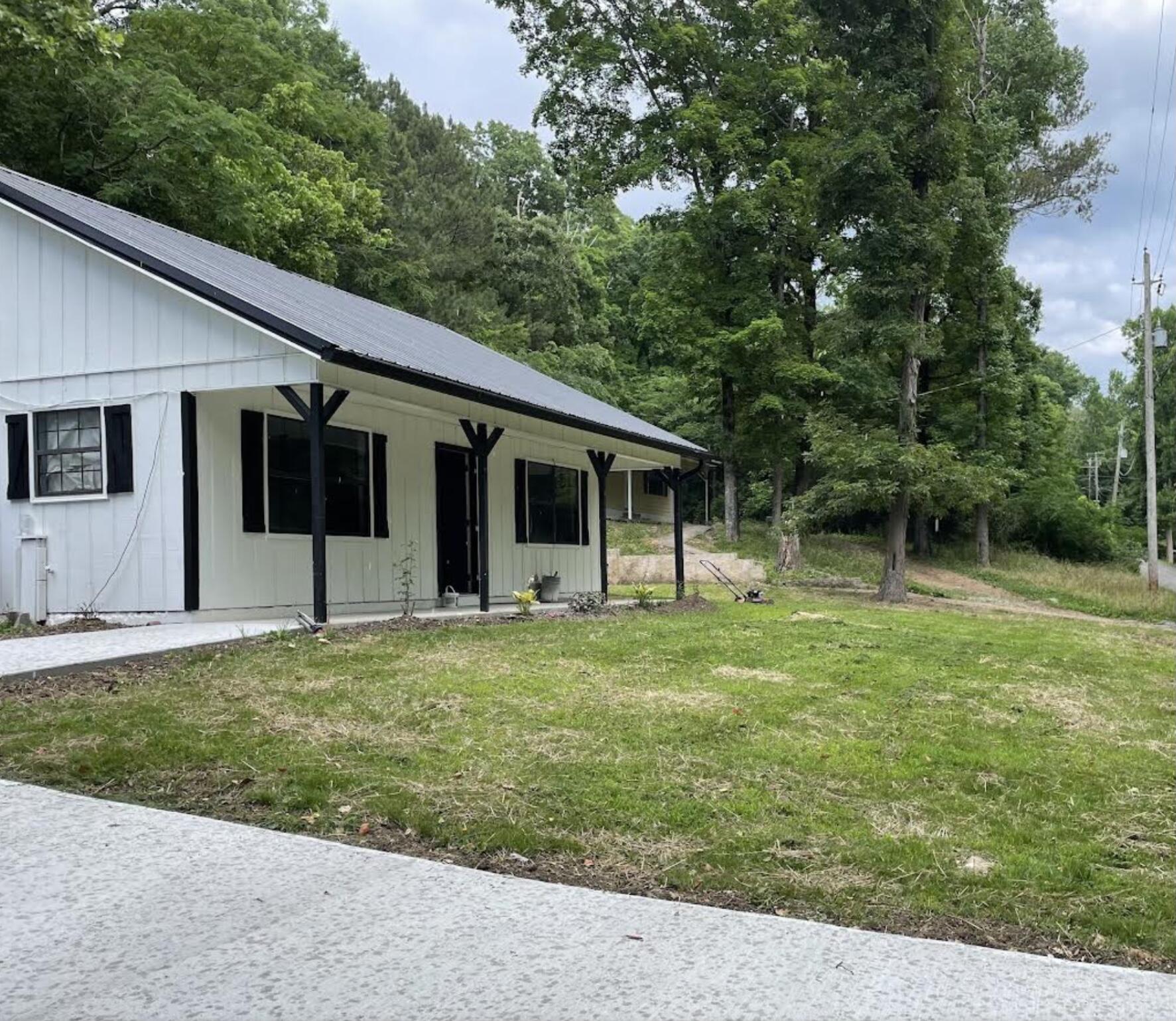 150 Johnson School Road Cleveland, TN 37311 - Photo 2 of 25 A8567154-624C-483E-9689-CD349D5DCB0E