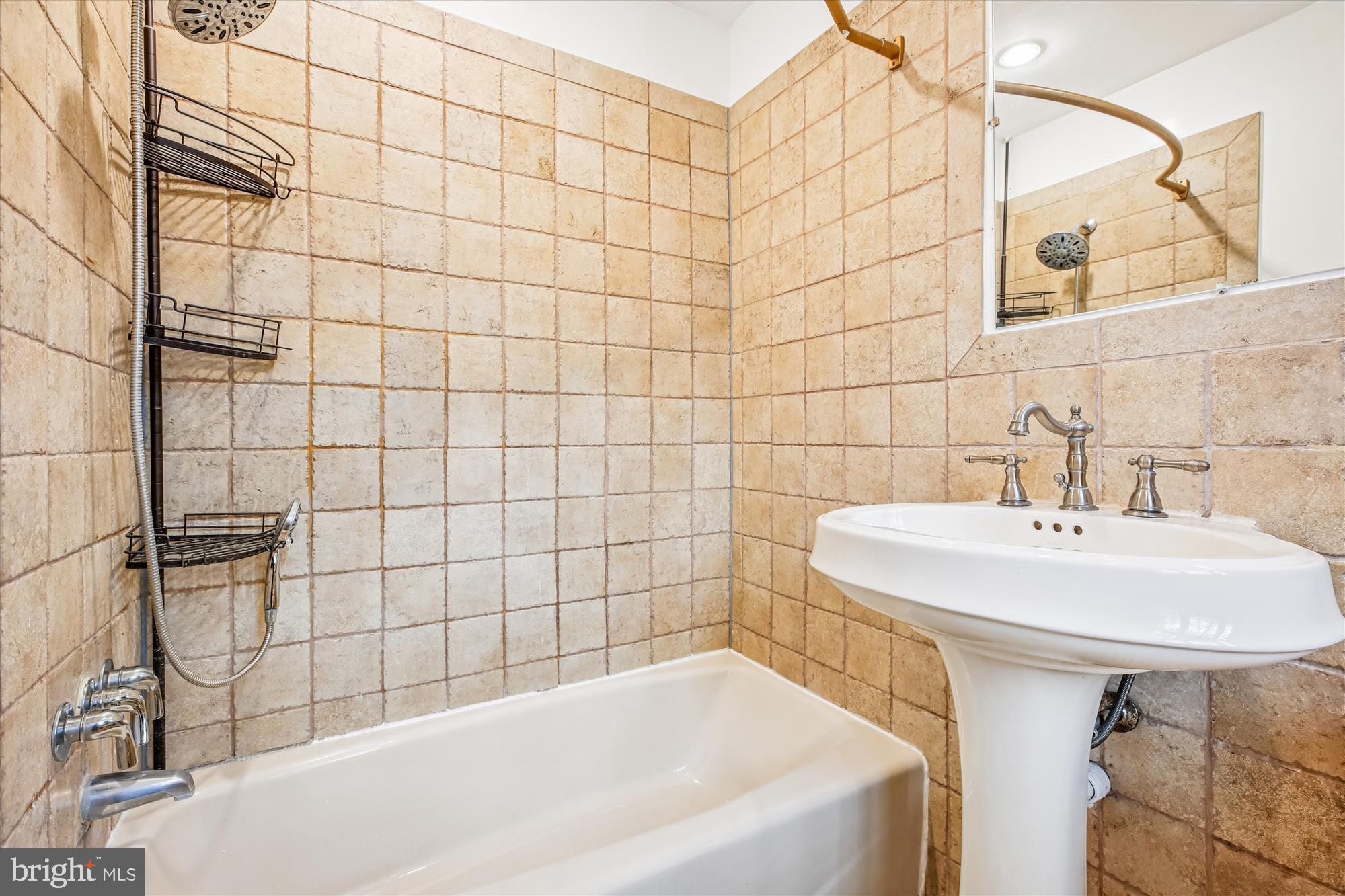 8629 Geren Road, Unit 293 Silver Spring, MD 20901 - Photo 29 of 45 Bath