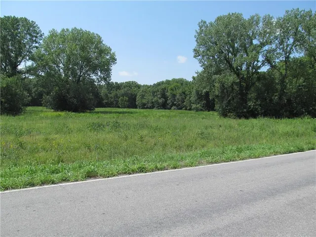$350,000 | 409 West Atkinson Road, Pittsburg, KS 66762