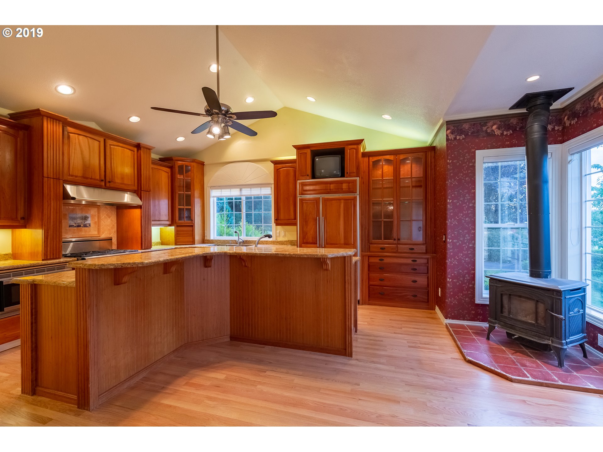 5417 Northeast 265th Street Ridgefield, WA 98642 - Photo 8 of 32 Kitchen