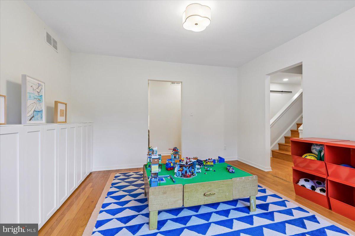 308 West Wind Road Towson, MD 21204 - Photo 8 of 80