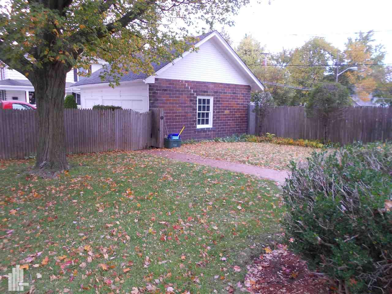 903 North Main Street Rochester, MI 48307 - Photo 24 of 32 Rear Yard looking towards