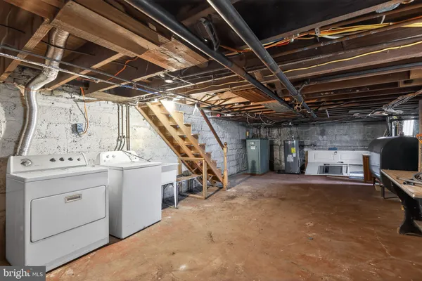 $1,800 | 1733 Elmwood Avenue, Folcroft, PA 19032