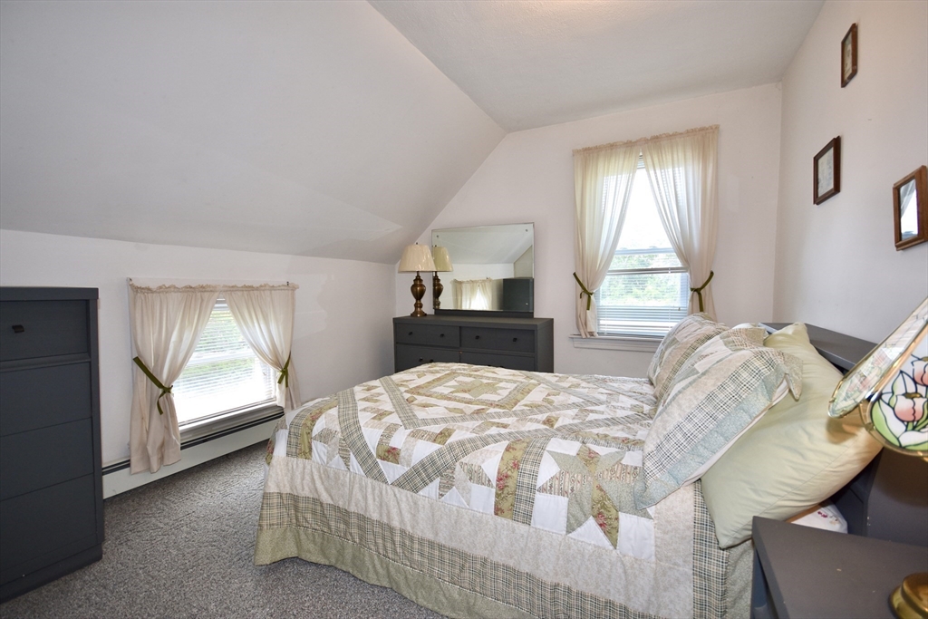 7 Knowles Avenue Wareham, MA 02538 - Photo 18 of 29