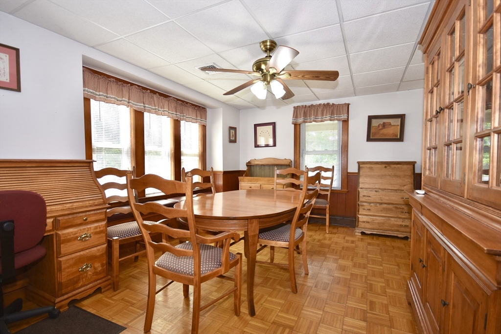 7 Knowles Avenue Wareham, MA 02538 - Photo 6 of 29