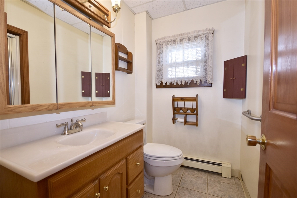 7 Knowles Avenue Wareham, MA 02538 - Photo 9 of 29