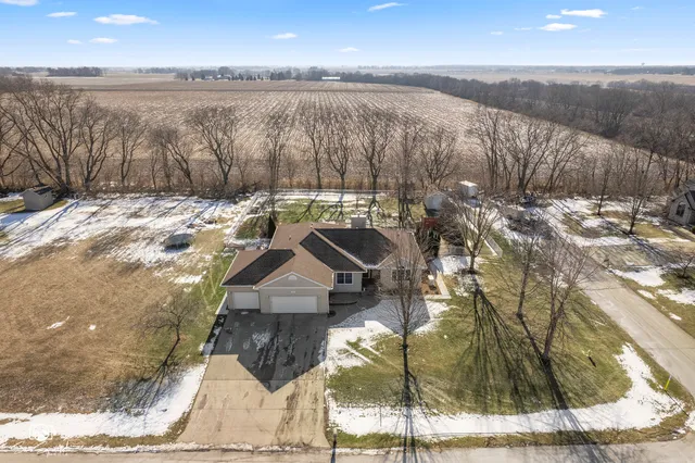 $435,000 | 3208 Stone Fence Drive, Kankakee, IL 60901