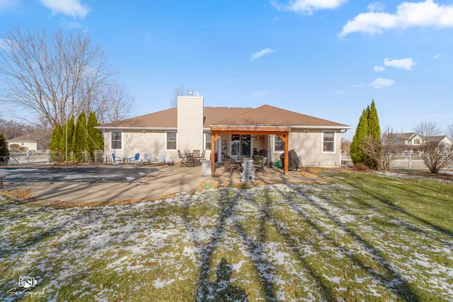 $435,000 | 3208 Stone Fence Drive, Kankakee, IL 60901