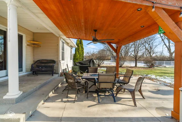 $435,000 | 3208 Stone Fence Drive, Kankakee, IL 60901