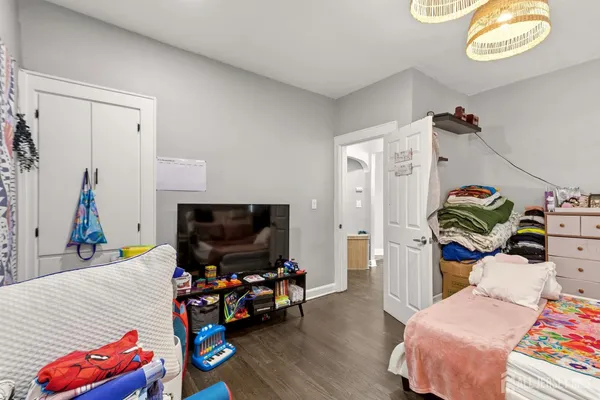 $750,000 | 540-542 Jefferson Avenue, Elizabeth, NJ 07201