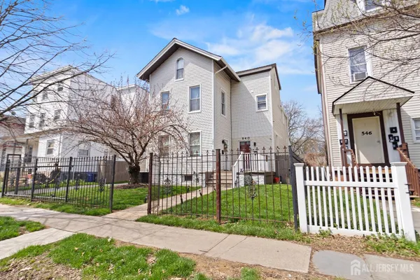 $750,000 | 540-542 Jefferson Avenue, Elizabeth, NJ 07201