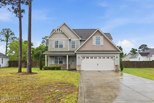 $294,900 | 162 Rosemary Avenue, Hubert, NC 28539