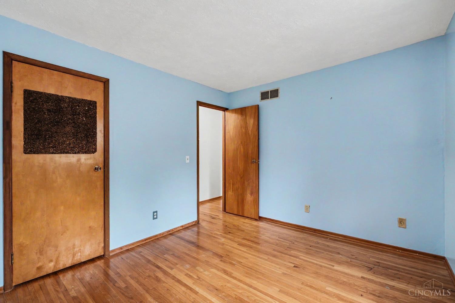 3148 West Fork Road Cincinnati, OH 45239 - Photo 25 of 44