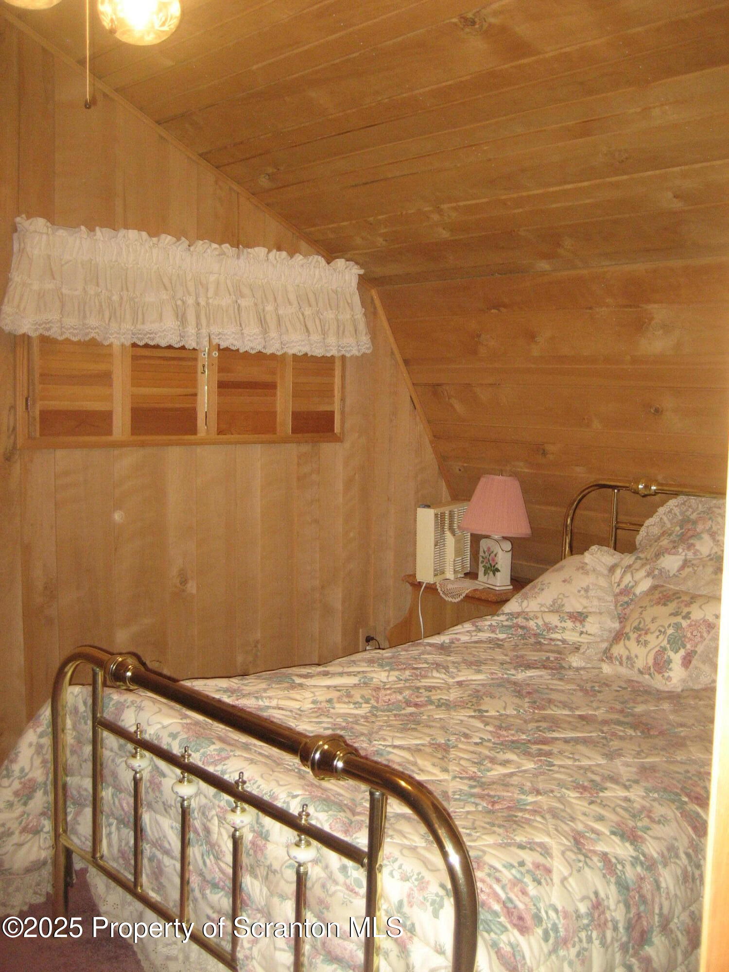 1526 Lakeview Road Susquehanna, PA 18847 - Photo 20 of 31 a view of wooden floor