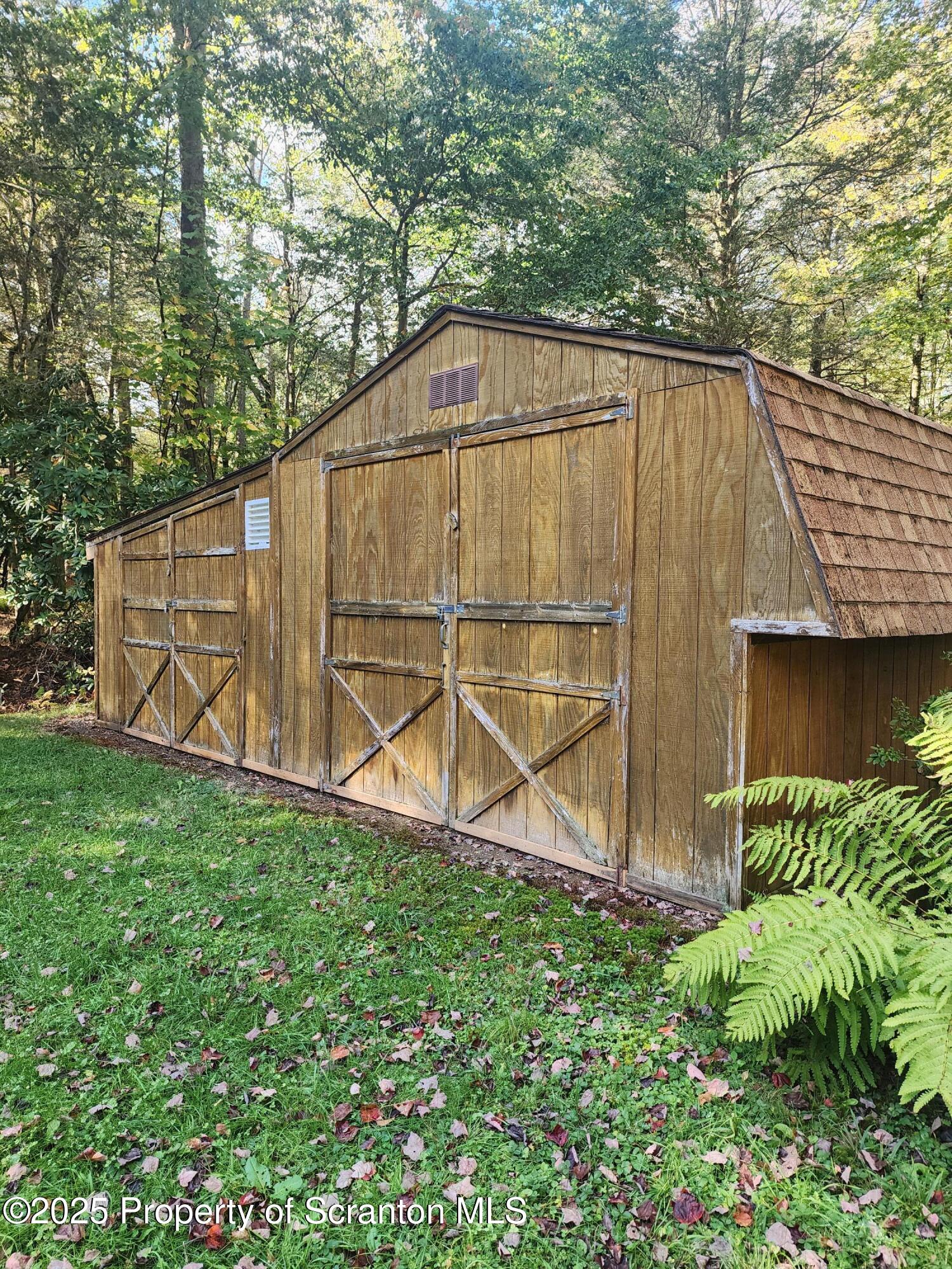 1526 Lakeview Road Susquehanna, PA 18847 - Photo 5 of 31 a backyard of a house with lots of green space