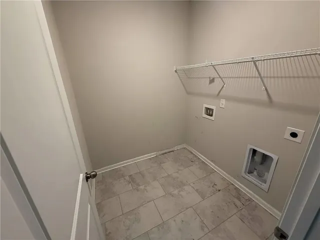 $2,800 | 4245 Essex Pond Way, Cumming, GA 30040