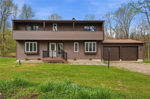 $475,000 | 263 Pearson Drive, New Wilmington, PA 16142