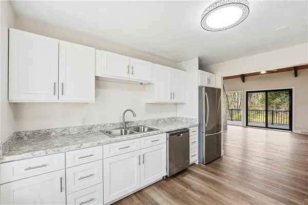 $475,000 | 263 Pearson Drive, New Wilmington, PA 16142