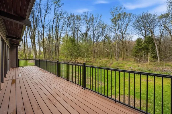 $475,000 | 263 Pearson Drive, New Wilmington, PA 16142