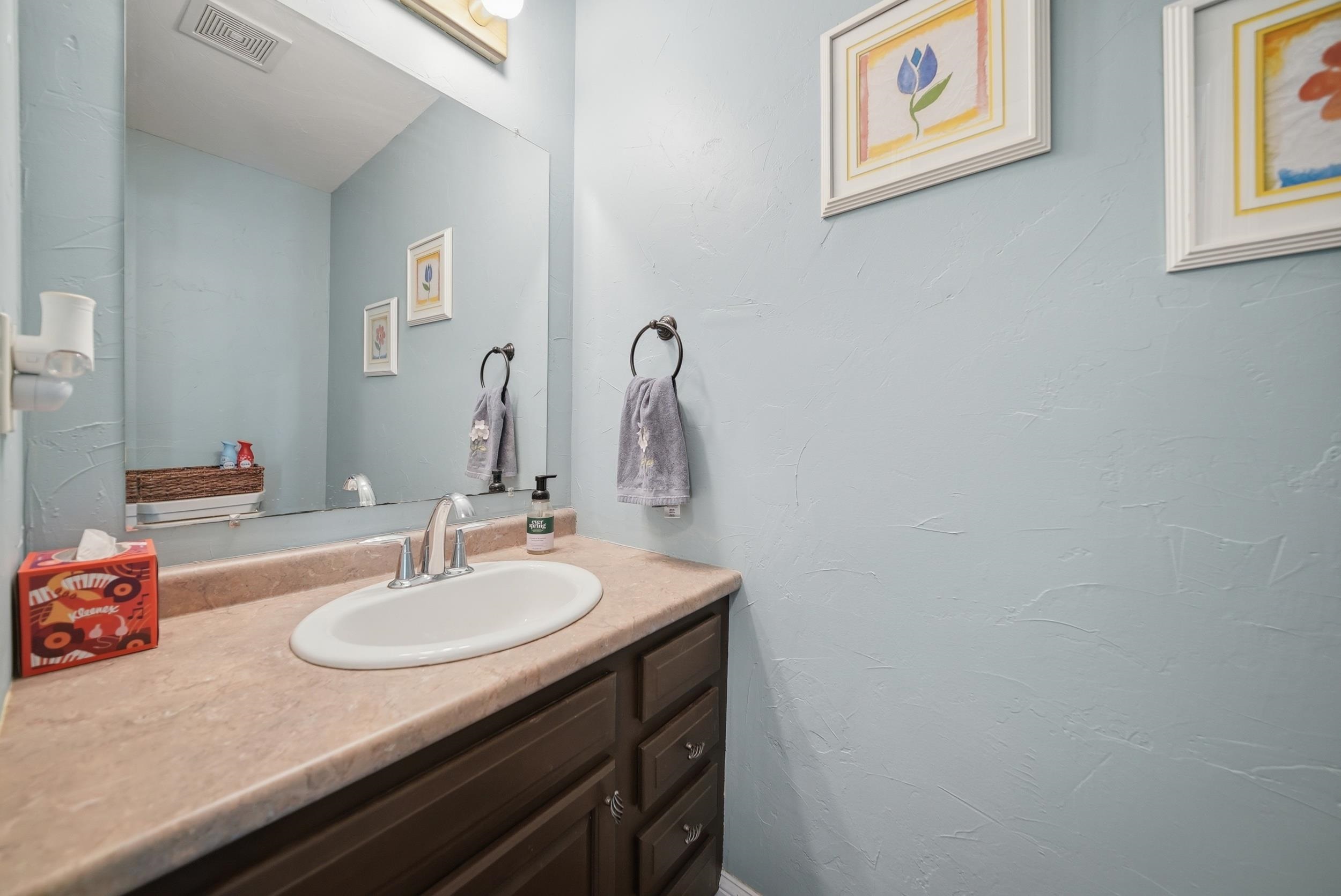 13 Stirling Avenue Hooksett, NH 03106 - Photo 35 of 50